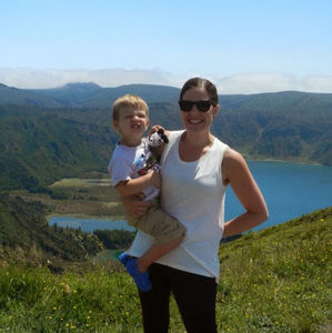 Meet your Posher, Elizabeth